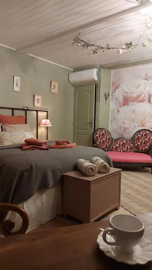 La Demeure Des Poetes Chambres D\'Hotes location