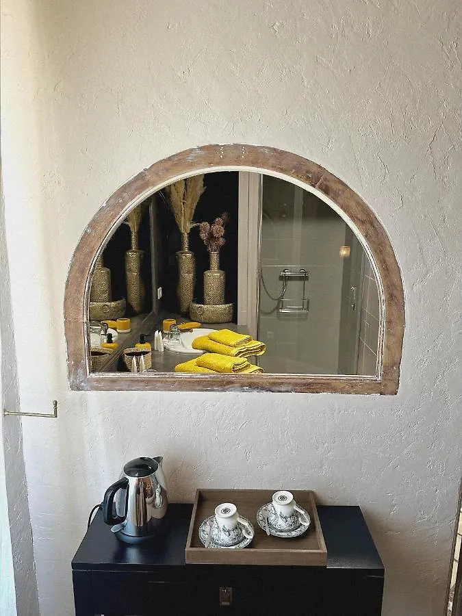 Gasthuis La Demeure Des Poetes Chambres D'Hotes Mouzieys-Panens