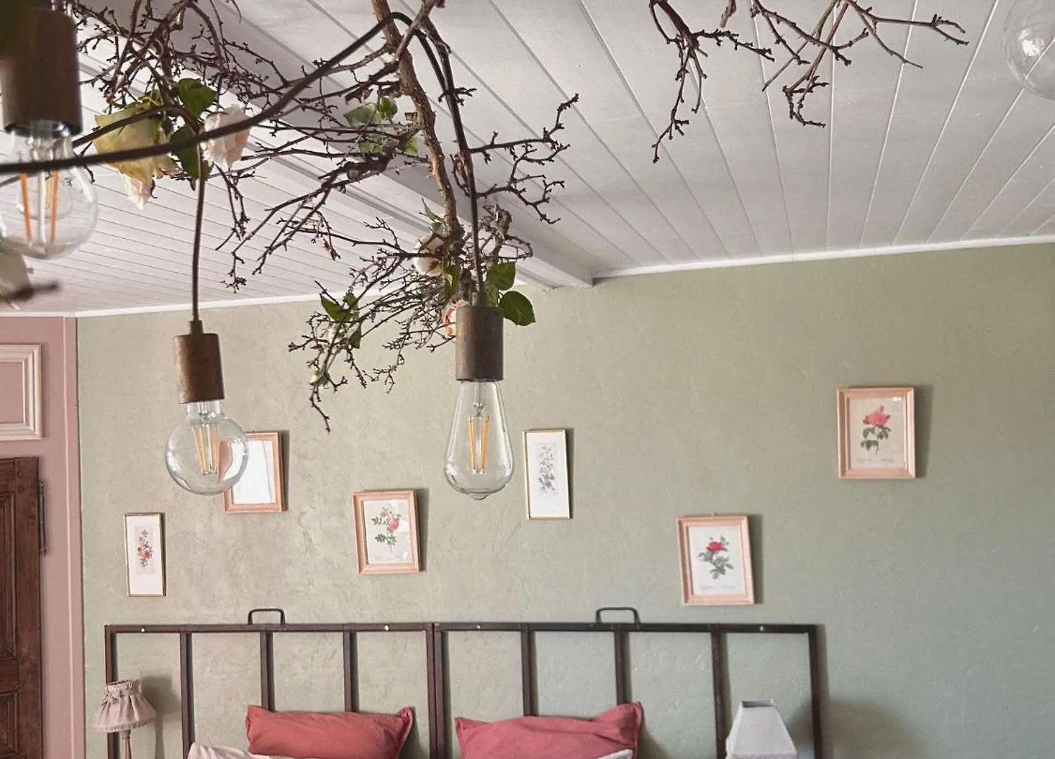La Demeure Des Poetes Chambres D'Hotes Mouzieys-Panens