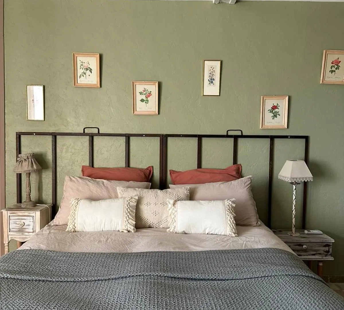 La Demeure Des Poetes Chambres D'Hotes Mouzieys-Panens Gasthuis